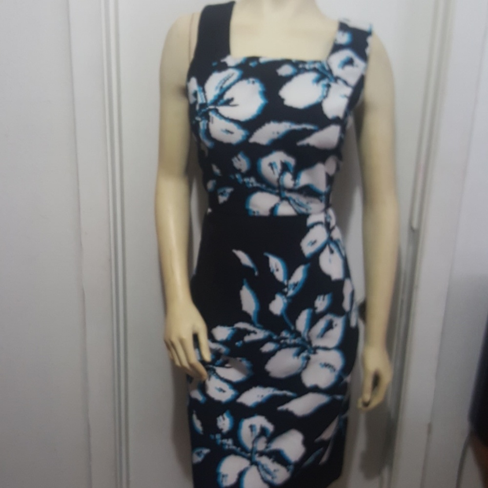 STUDIO I DRESS